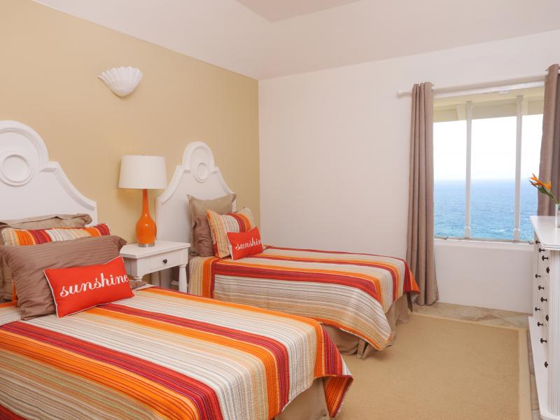 Equinox , Cap Estate 