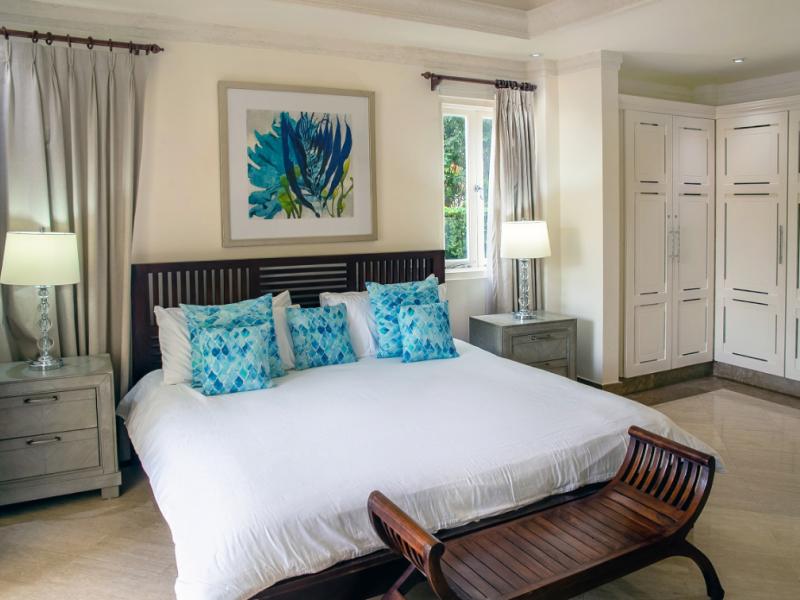 Smugglers Cove 2 , Beachfront villas Barbados , Paynes Bay , St James , West Coast Barbados 