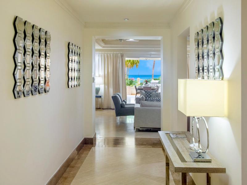 Smugglers Cove 2 , Beachfront villas Barbados , Paynes Bay , St James , West Coast Barbados 