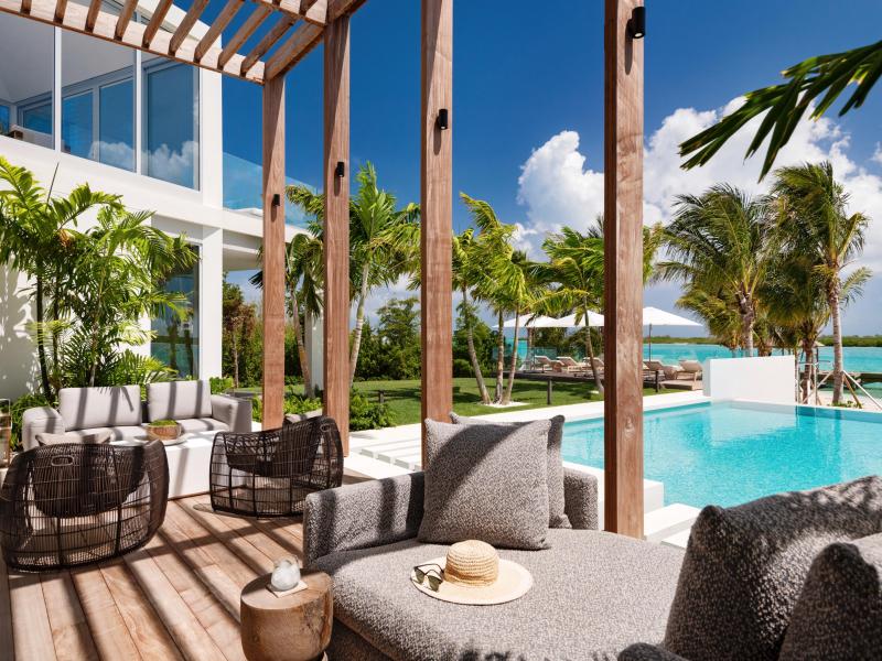 Cabuya - Beachfront , Providenciales 