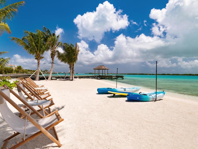 Cabuya - Beachfront , Providenciales 