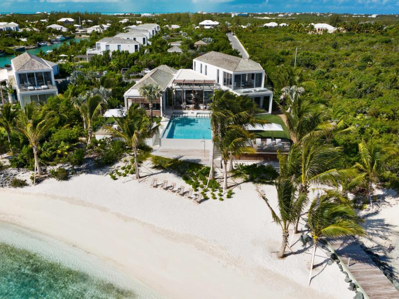 Cabuya - Beachfront , Providenciales 