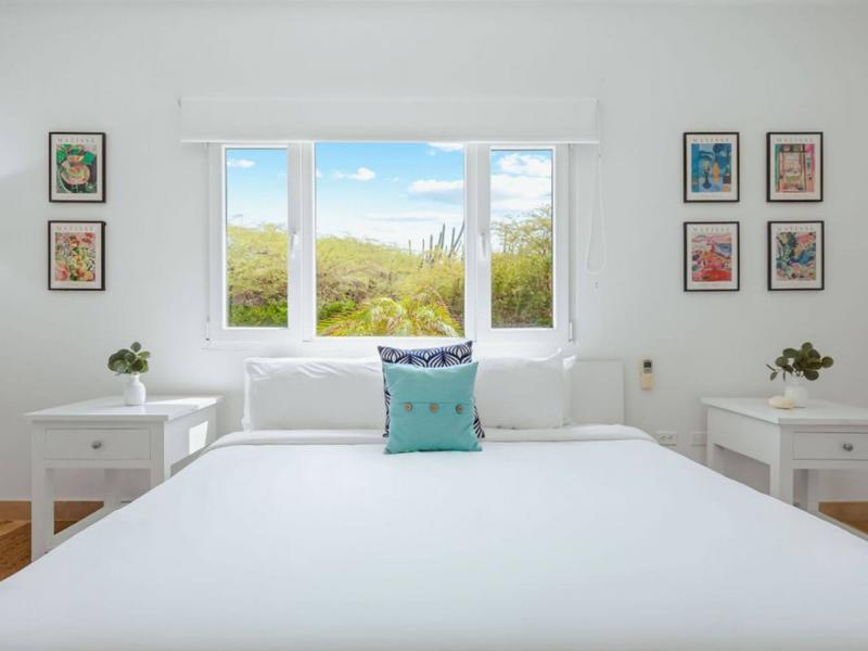 Catalina Beach House , 