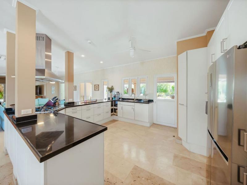 Catalina Beach House , 