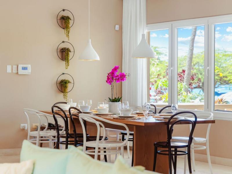 Catalina Beach House , 