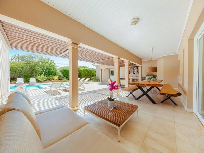 Catalina Beach House , 