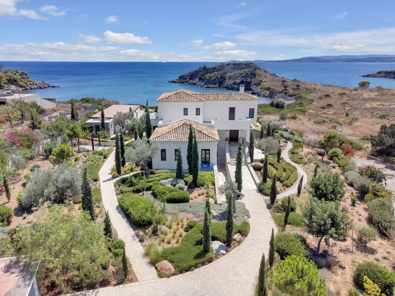 Villa Calma , Peleponnese 