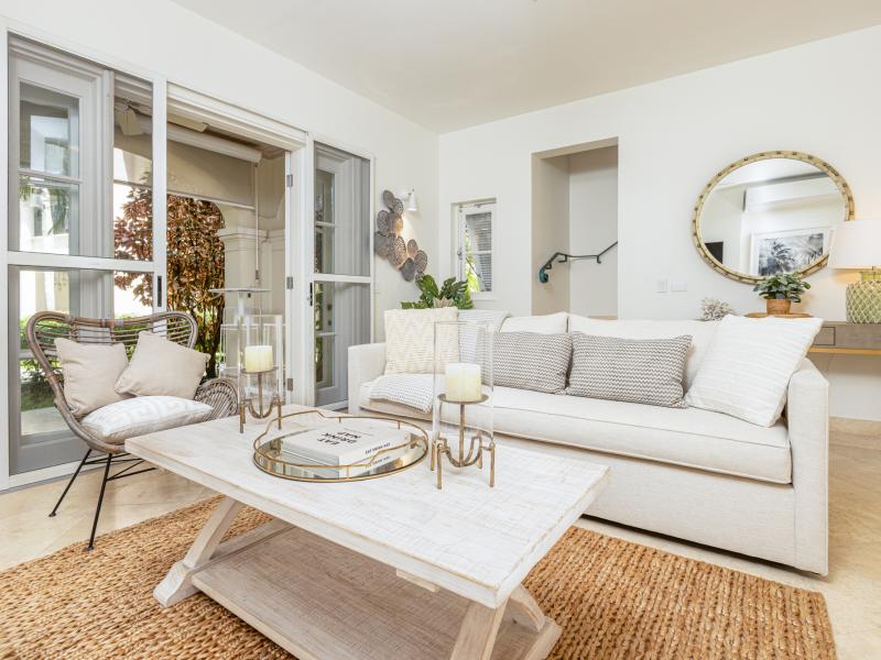 Schooner Bay 109 - Beach Happy - Beachfront , Beachfront villas Barbados , Schooner Bay , Speightstown , St Peter , West Coast Barbados 