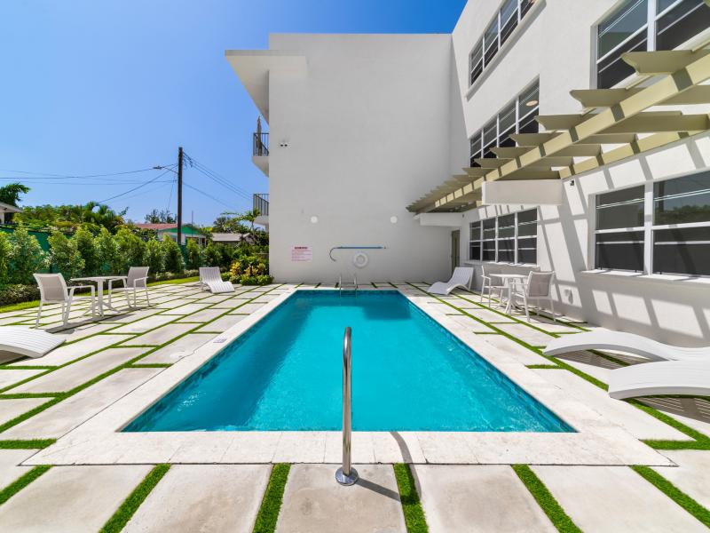 Coral Beach 101 , Mullins , Mullins Bay , St Peter , West Coast Barbados 