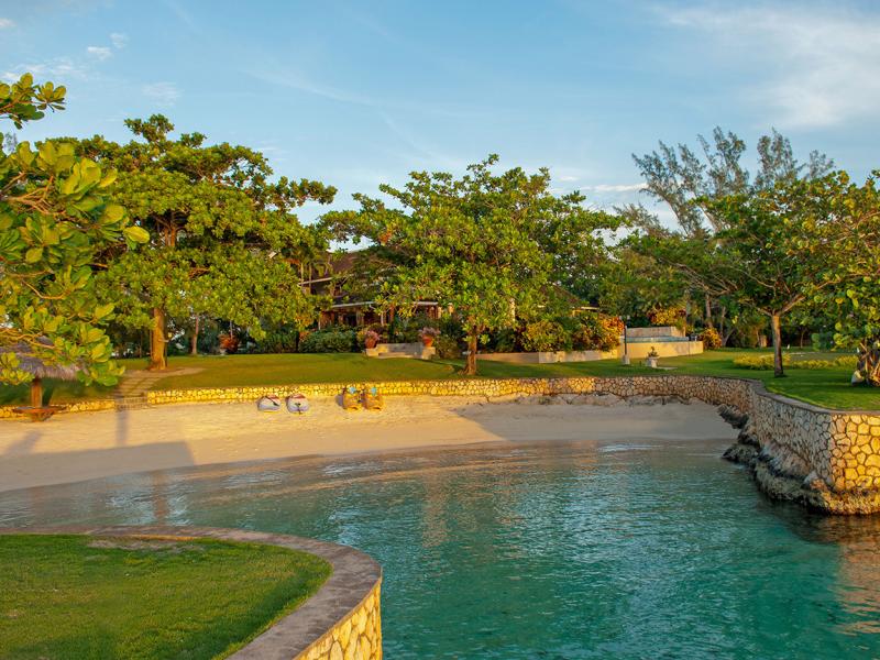 Fortlands Point , Discovery Bay 