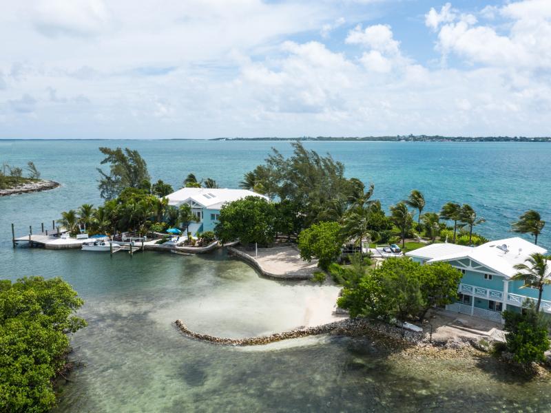 Middle Cay Private Island , Harbour Island 