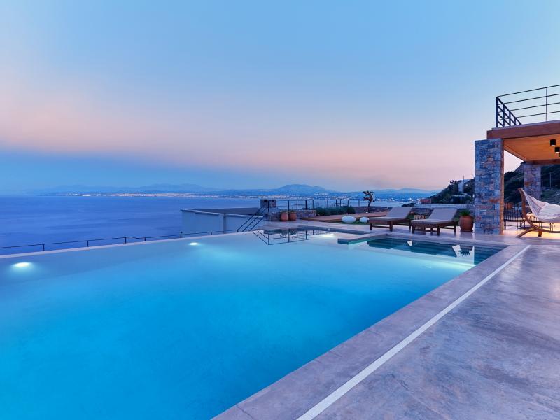 Villa Octo , Crete 
