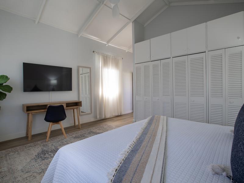 Secret Cove 2 , Beachfront villas Barbados , Paynes Bay , St James , West Coast Barbados 