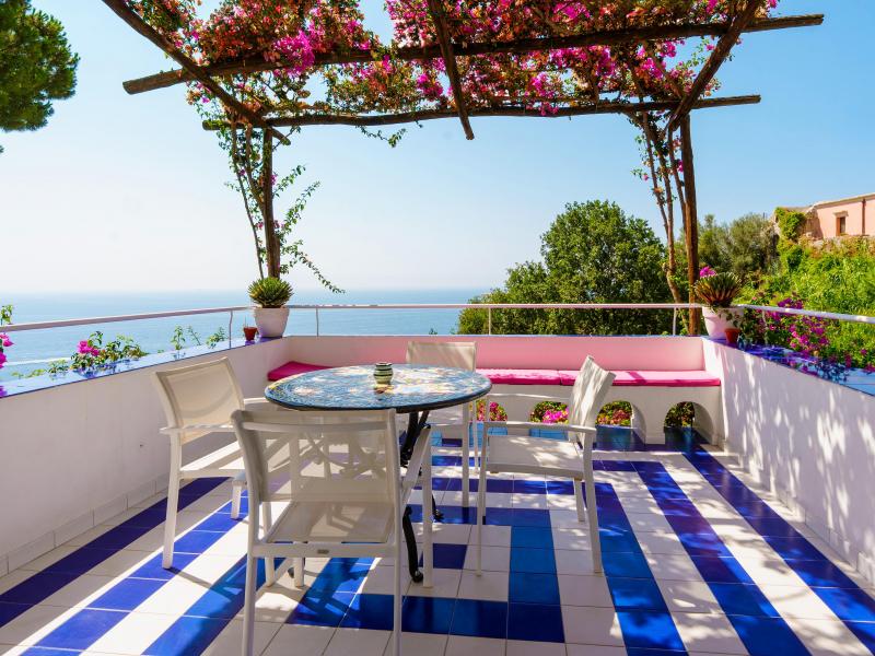 Santa Croce , Amalfi Coast 