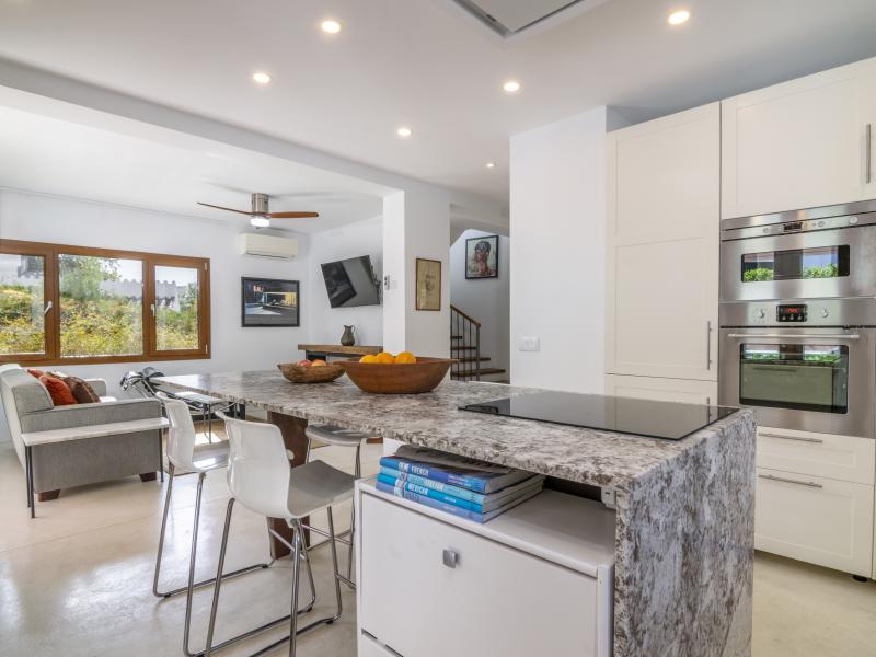 Villa Coraline , Nueva Andalucia 