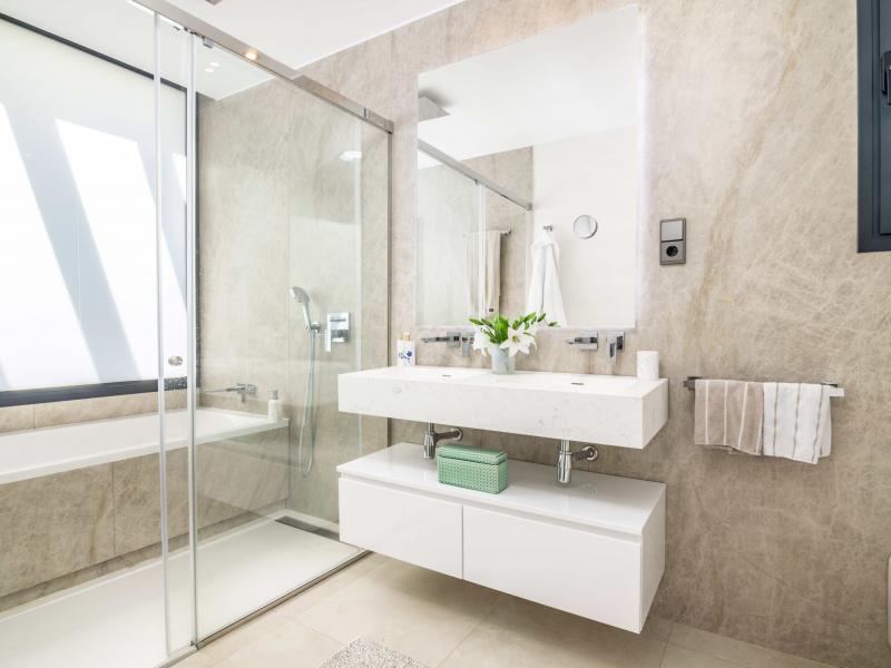 Villa Banus Bay , Marbella , Puerto Banus 