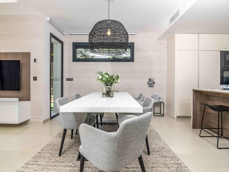 Villa Banus Bay , Marbella , Puerto Banus 