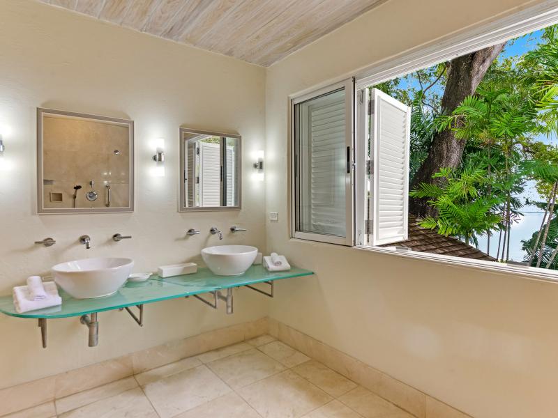 Sandy Lane Beach - Landmark House , Beachfront villas Barbados , Sandy Lane Beach , Sandy Lane Estate , St James , West Coast Barbados 