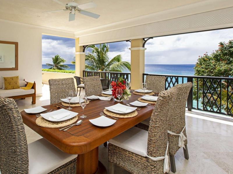 Sandy Cove 301 - beachfront , Beachfront villas Barbados , Prospect , Sandy Cove , St James , West Coast Barbados 