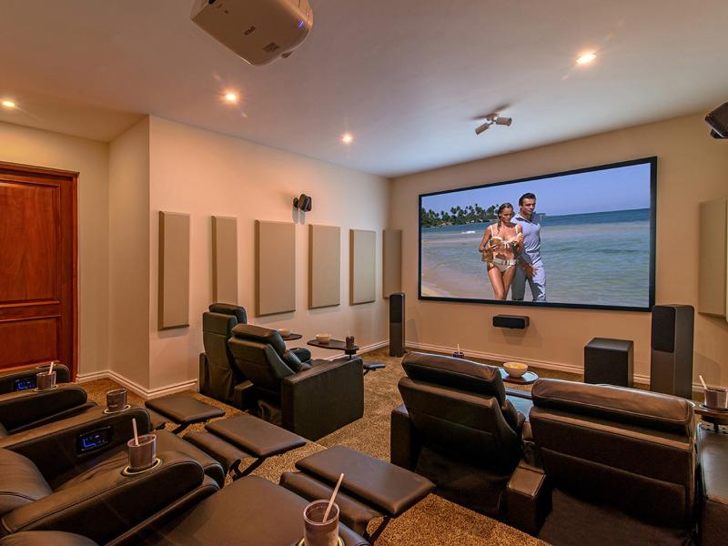 Dragonfly , Montego Bay , Tryall 