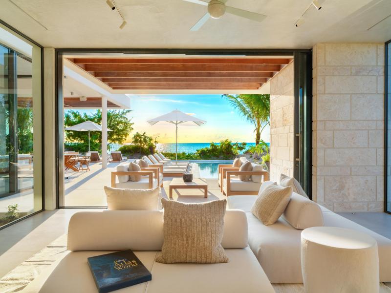 Dune House - Beachfront , Providenciales 