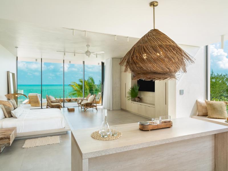 Dune House - Beachfront , Providenciales 