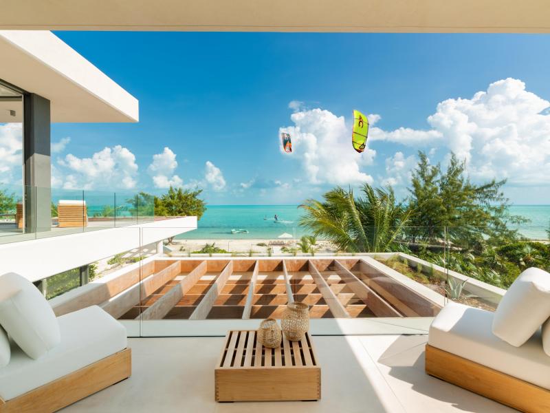Dune House - Beachfront , Providenciales 