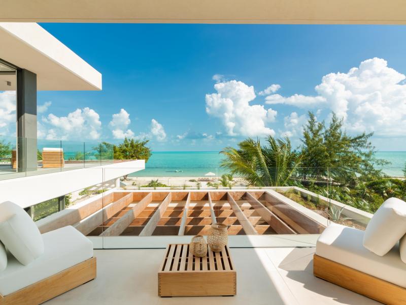 Dune House - Beachfront , Providenciales 