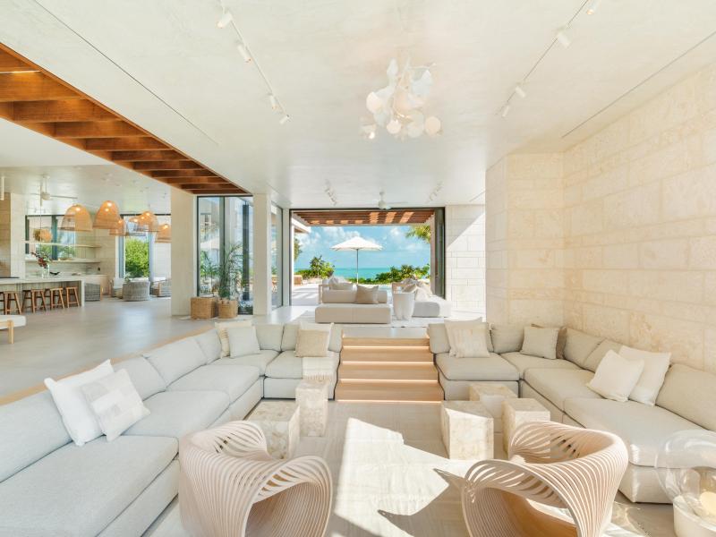Dune House - Beachfront , Providenciales 