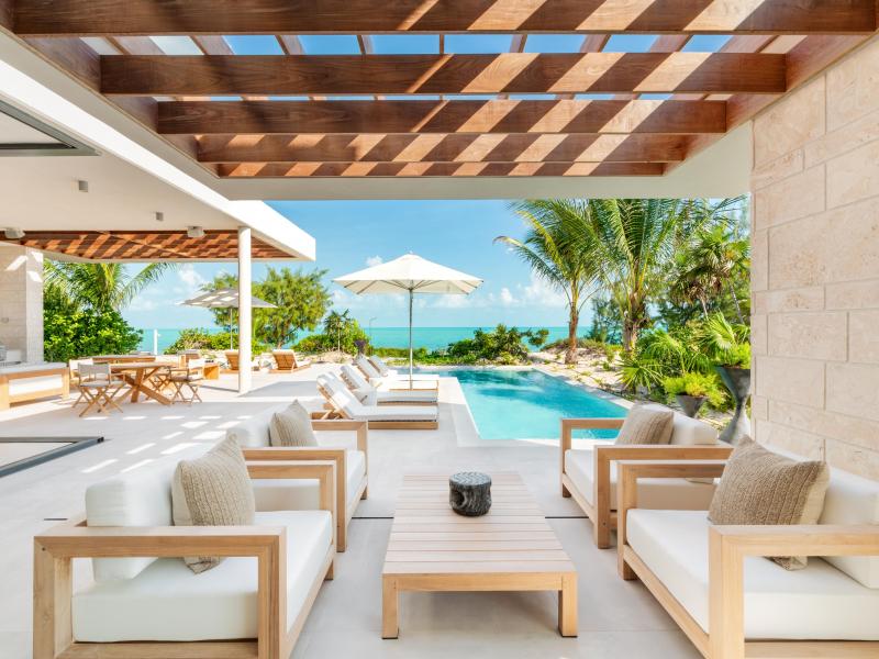 Dune House - Beachfront , Providenciales 