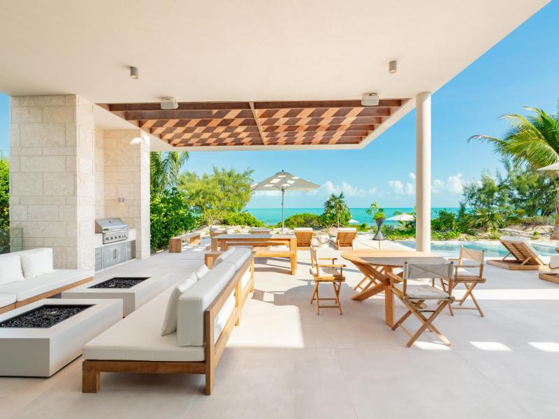 Dune House - Beachfront , Providenciales 