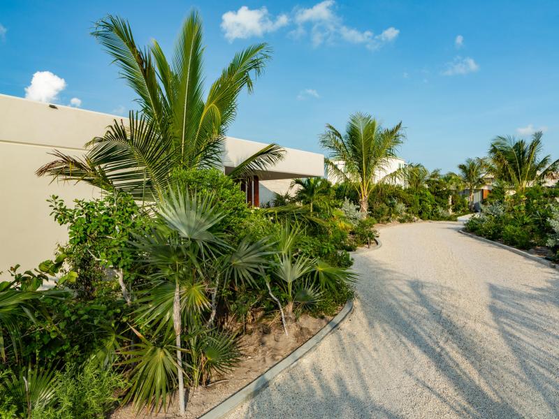Dune House - Beachfront , Providenciales 