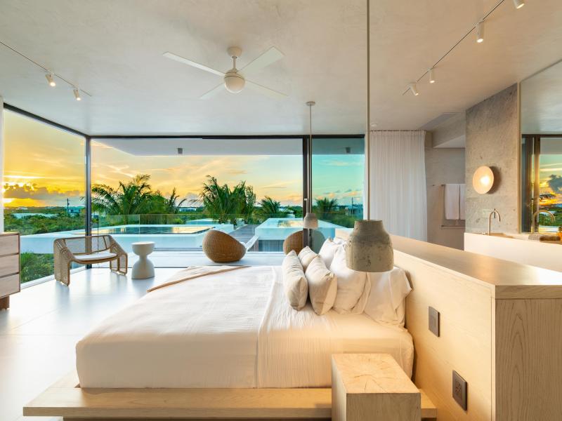 Dune House - Beachfront , Providenciales 