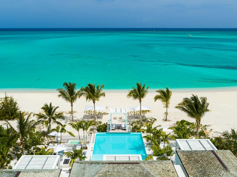 Emerald Pavilion - Beachfront , Grace Bay , Providenciales 