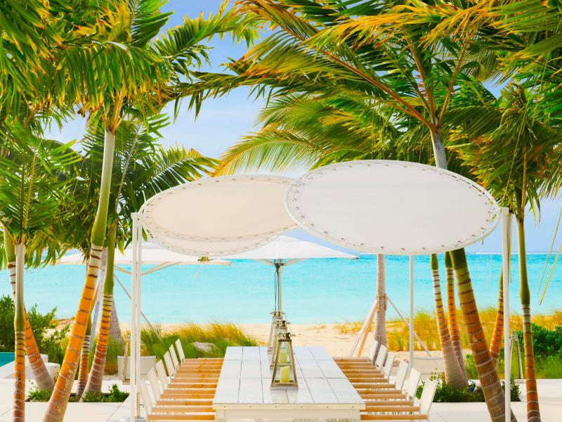 Emerald Pavilion - Beachfront , Grace Bay , Providenciales 