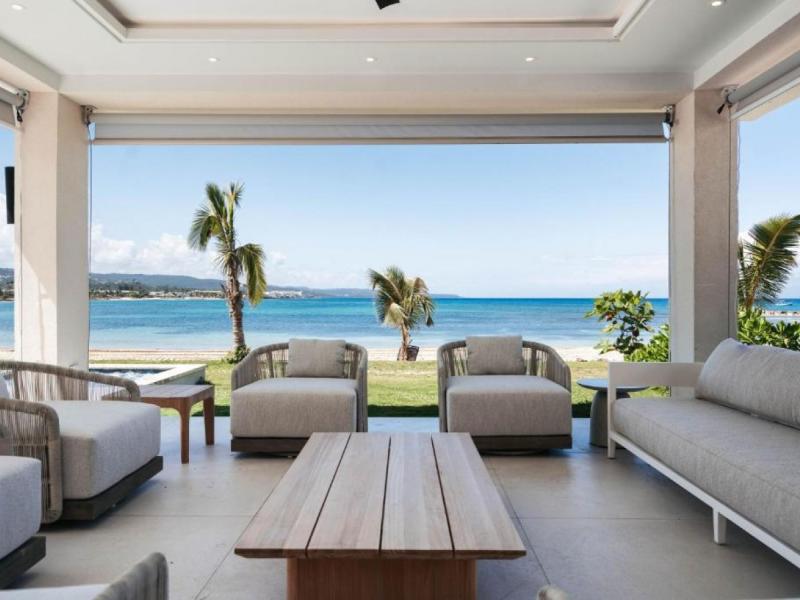 Endless - Palm Beach on Runaway Bay , Runaway Bay 
