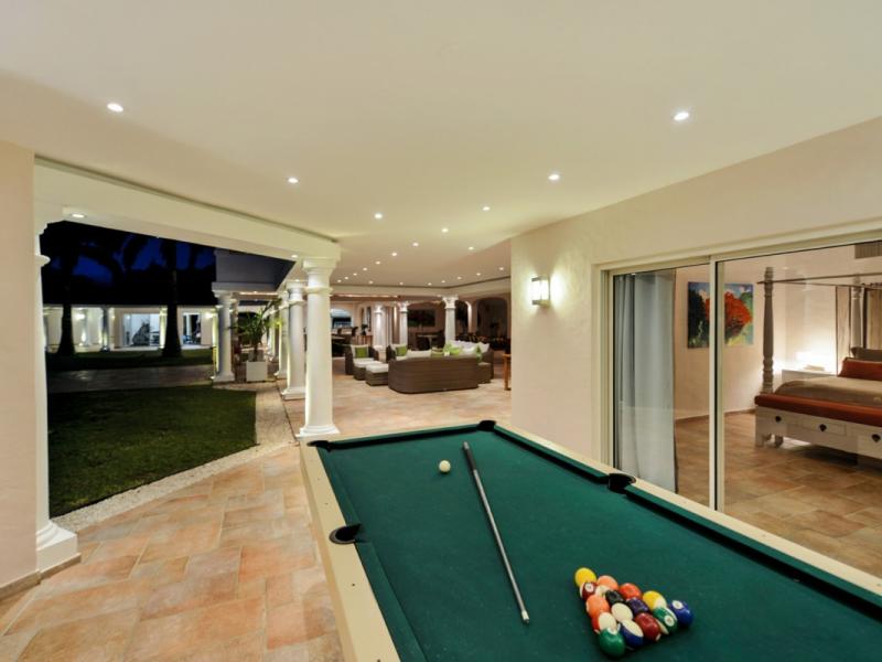 La Belle Terres , Terres Basses 