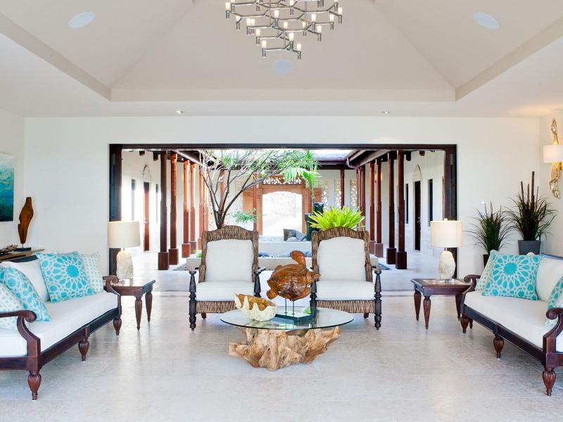 Villa Nevaeh Estate , Long Bay 