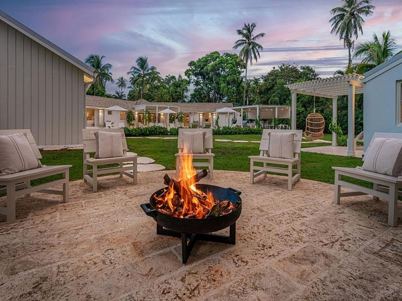 Honeycomb House - Queens Fort , Holetown , Porters , Queens Fort , St James , West Coast Barbados 