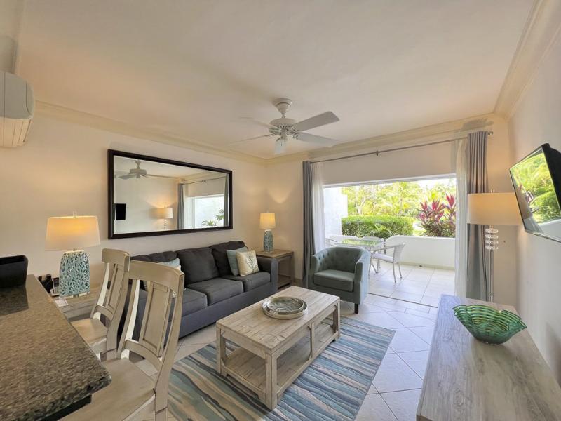 Glitter Bay 112 , Beachfront villas Barbados , Glitter Bay , Porters , St James , West Coast Barbados 