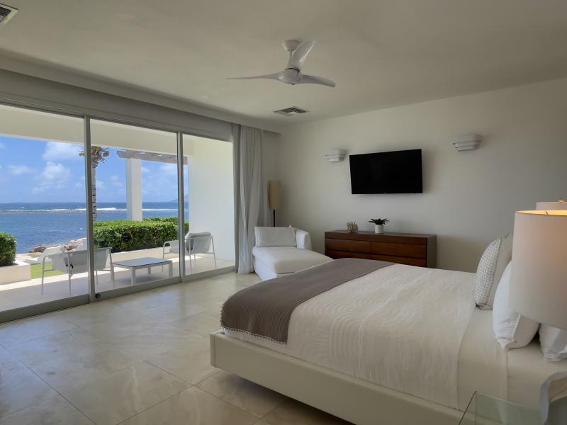 Le Bleu Anguilla , Little Harbour 