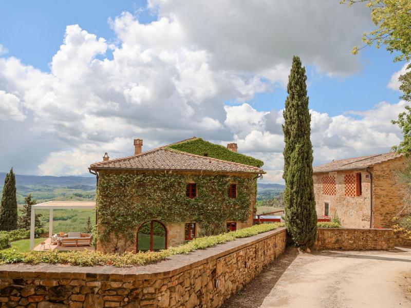 Villa Il Santo , Tuscany 