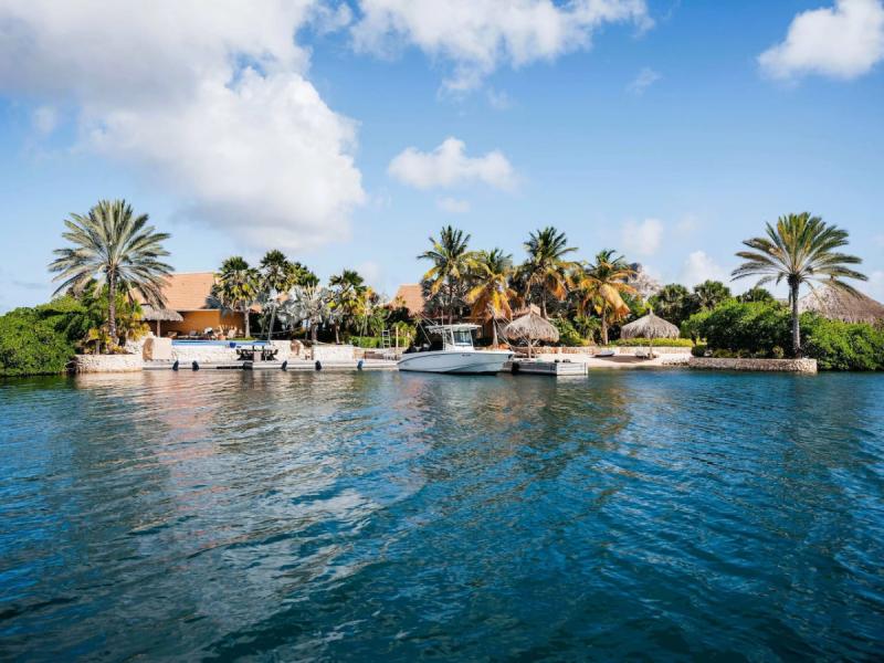 Isla Kiniw , 