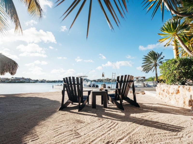 Isla Kiniw , 