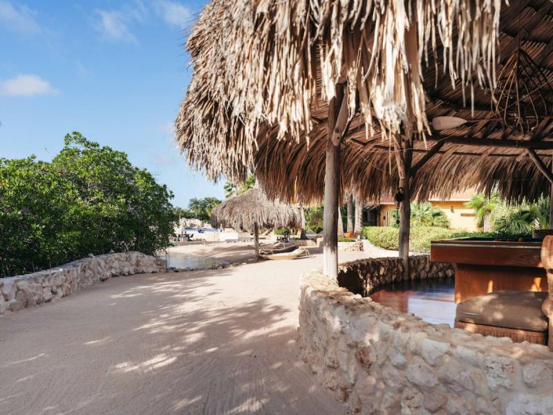 Isla Kiniw , 