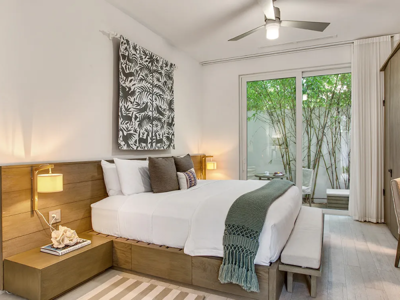 Kishti East On Meads Bay , Meads Bay 