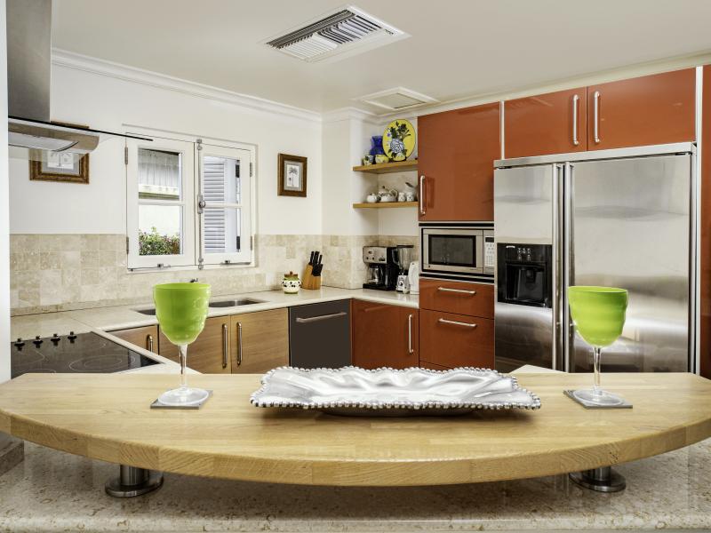 Schooner Bay 112 - Moonshine - Beachfront , Beachfront villas Barbados , Schooner Bay , Speightstown , St Peter , West Coast Barbados 