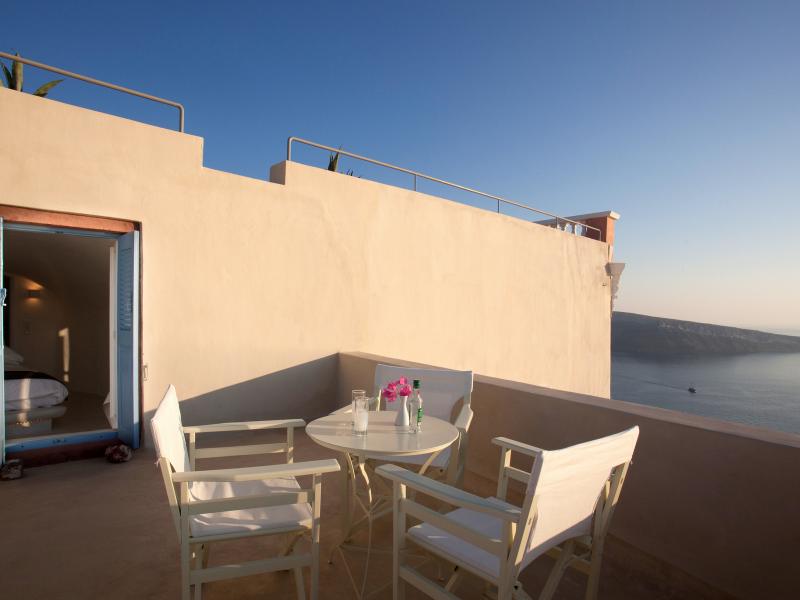 Oia Mansion , Santorini 