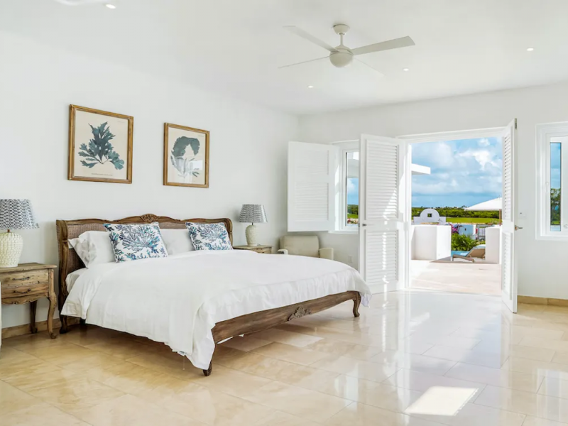 Ocean Pearl , Rendezvous Bay 