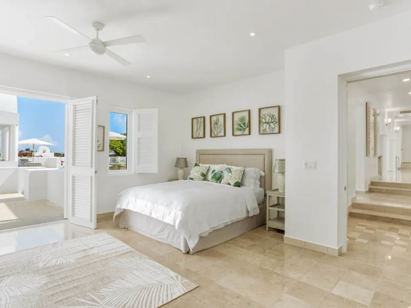 Ocean Pearl , Rendezvous Bay 